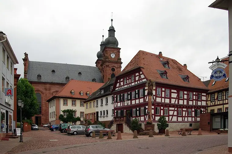 Amorbach St. Gangolf, Marktplatz