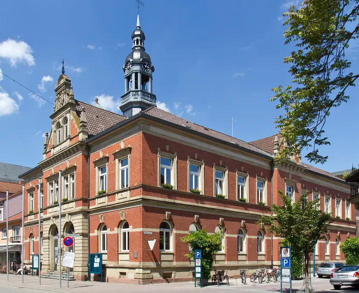 Hockenheim , Rathaus