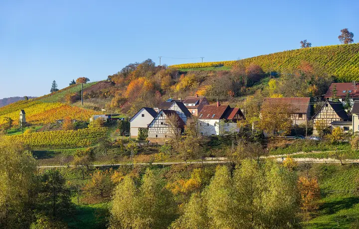Beilstein (Landkreis Heilbronn), Teilort Kaisersbach : Ansicht des westlichen Dorfendes mit den umgebenden …