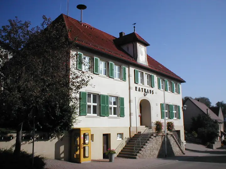 Rathaus von Lampoldshausen
