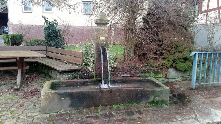 Brunnen in Neckarkatzenbach