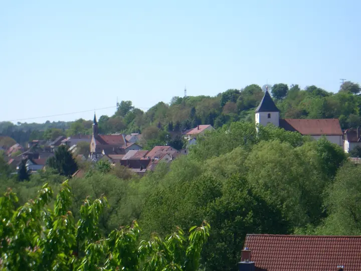 Ortskern von Sulzbach im Mai