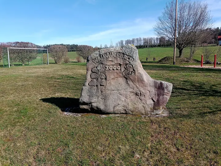 Gedenkstein in Waldauerbach